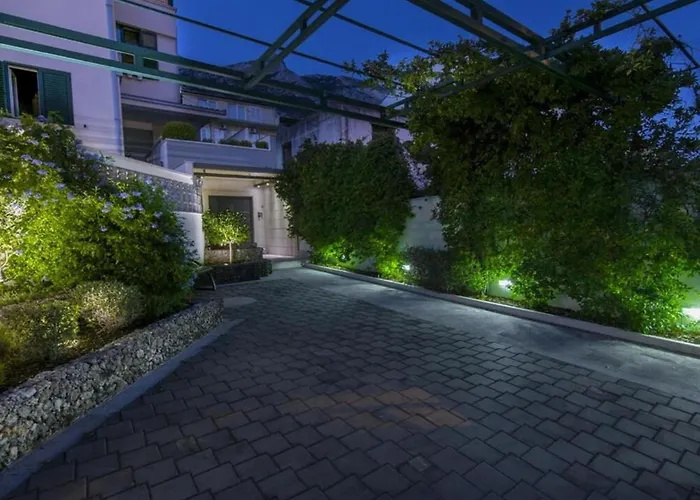 Gianni Apartman Makarska